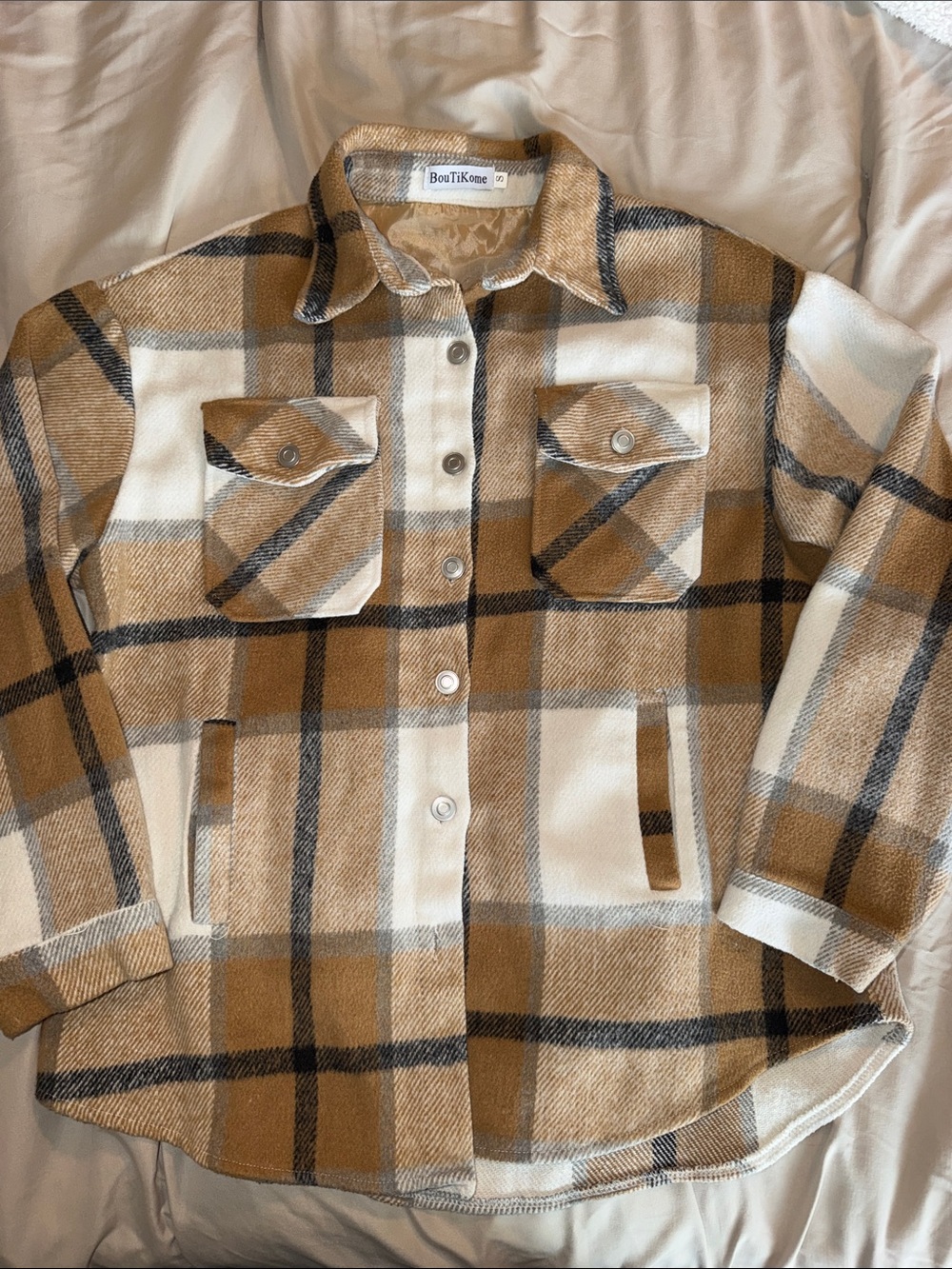 Women's Plaid Shacket in Tan and Cream